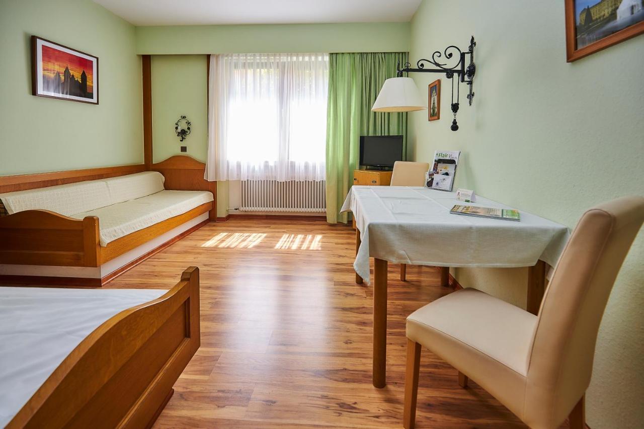 Flair-Hotel Zum Benediktiner شوارزاخ أم ماين المظهر الخارجي الصورة